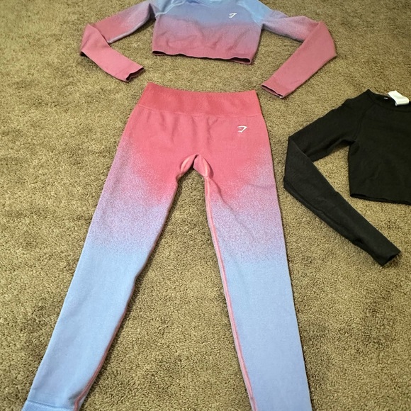 Gymshark Adapt Ombre Seamless Set - Picture 3 of 15